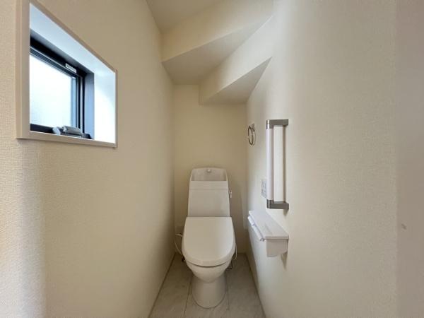 西宮市南甲子園２丁目の新築一戸建