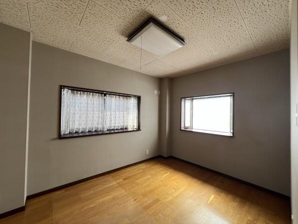 西宮市小松東町２丁目の中古一戸建て