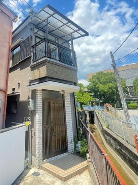 西宮市樋ノ口町１丁目の中古一戸建