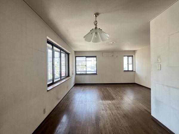 西宮市本町の中古一戸建