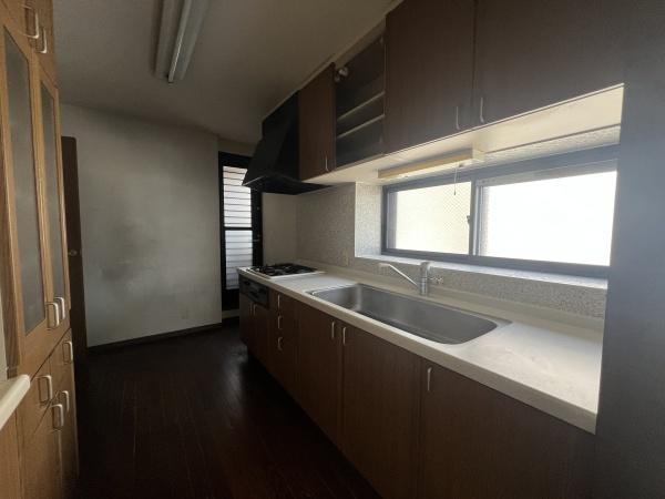 西宮市本町の中古一戸建