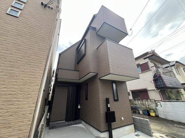西宮市小曽根町３丁目の新築一戸建
