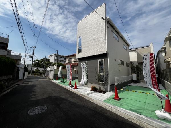 西宮市南甲子園１丁目の新築一戸建