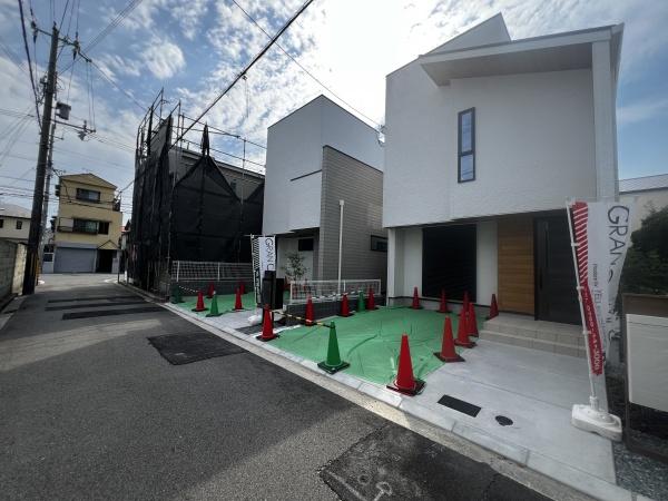 西宮市浜甲子園１丁目の新築一戸建
