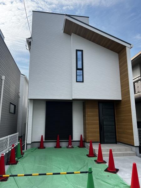 西宮市浜甲子園１丁目の新築一戸建