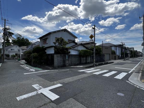 小松東町1丁目