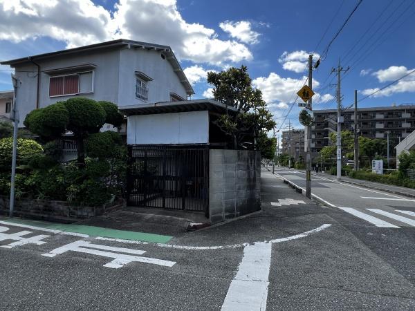 小松東町1丁目
