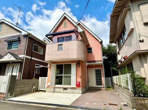 西宮市角石町の中古一戸建