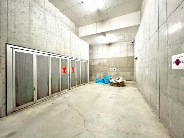 ブランズ西宮名塩駅前リビオマークス