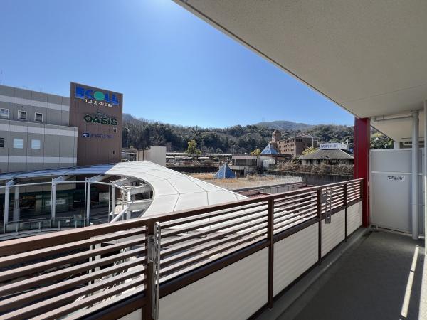 ブランズ西宮名塩駅前リビオマークス
