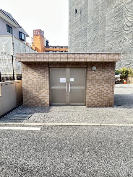 サーパス泉が丘通り