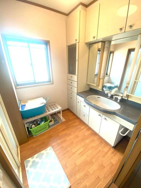下野市小金井の中古一戸建て