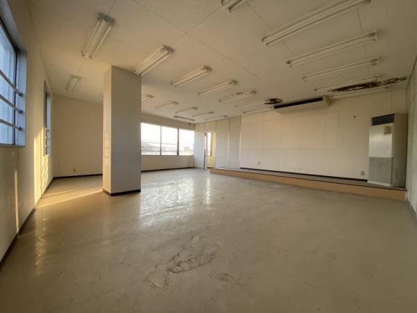 足利市柳原町　一棟ビル