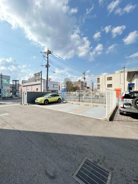 サンデュエル小山駅東通り
