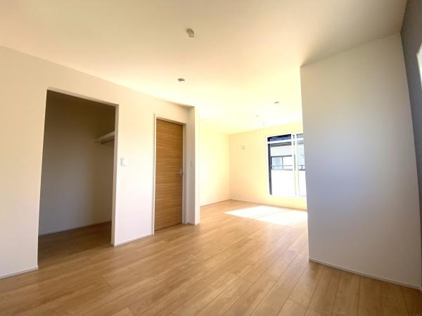 宇都宮市花房３丁目の新築一戸建
