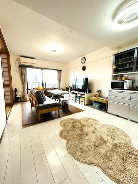 ルイシャトレ川口青木リバーパーク(リビング)