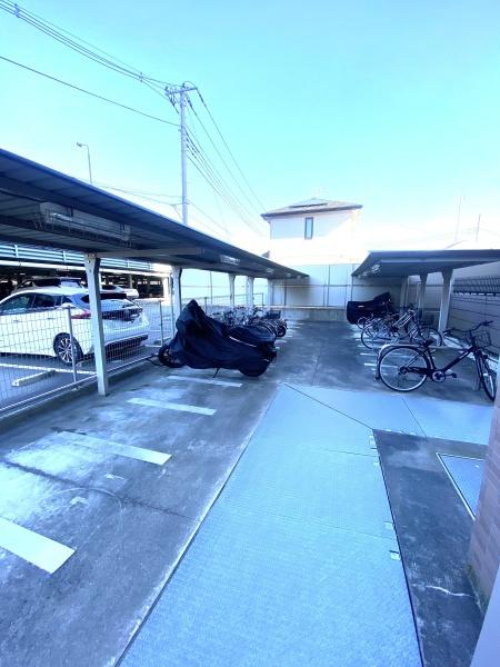 ナイスエスアリーナ宇都宮城東