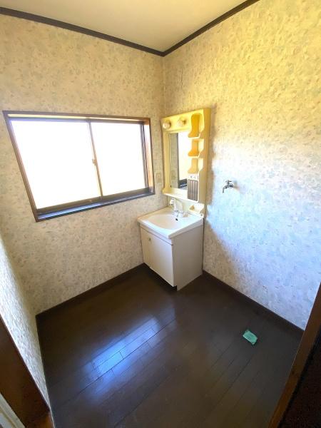 栃木市藤岡町新波の中古一戸建て