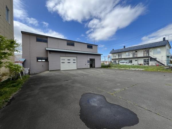 宝町　工場＋事務所2棟売