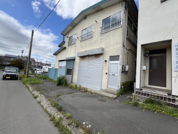 宝町　工場＋事務所2棟売