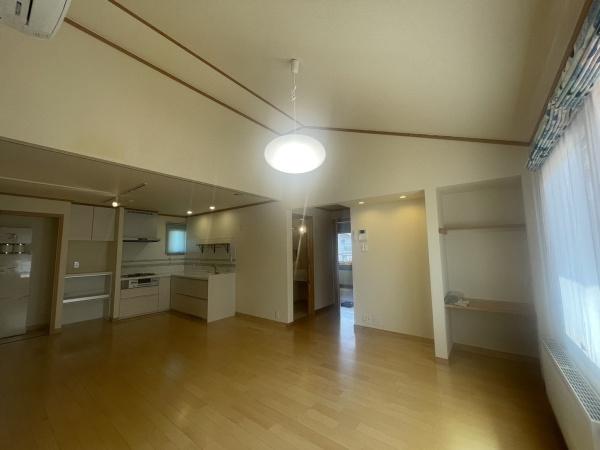 釧路市松浦町　スウェーデンハウス様施工中古住宅