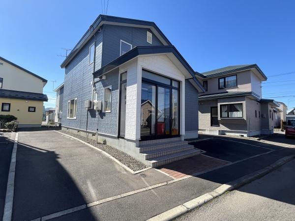 釧路市文苑4丁目　中古住宅