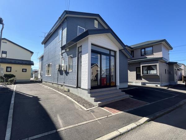 釧路市文苑4丁目　中古住宅