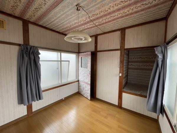 釧路市愛国東２丁目の中古一戸建て