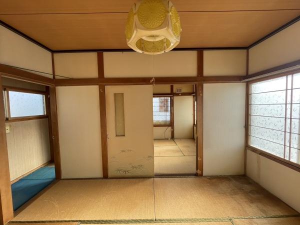 釧路市愛国東3丁目　中古住宅