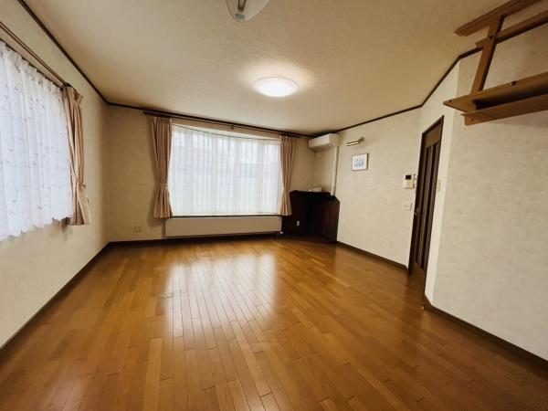 釧路市文苑２丁目の中古一戸建て