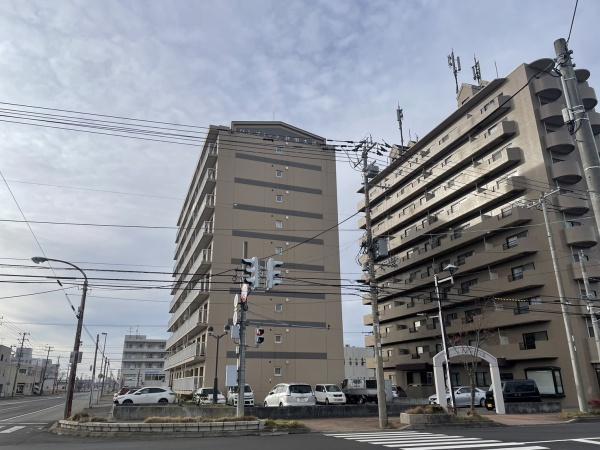 共栄大通8丁目　中古マンション
