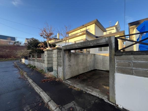 釧路市春採7　中古住宅