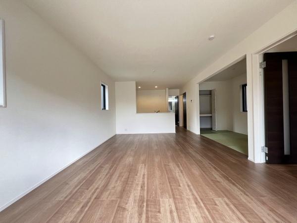 野洲市高木1期　新築住宅　1号棟