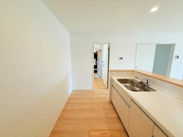 野洲市六条　第1　4号棟　新築住宅