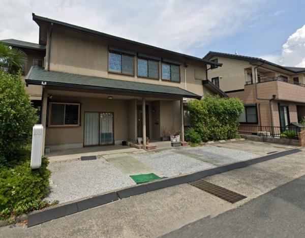 近江八幡市中村町　中古住宅（診療所）