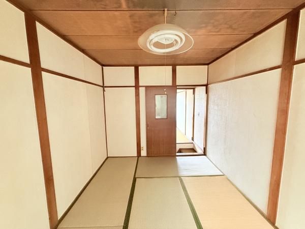 近江八幡市中小森町の中古一戸建て