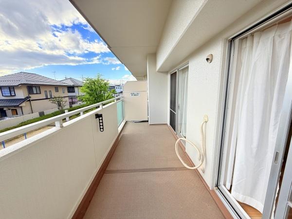 ヴィルヌーブ野洲 中古マンション(バルコニー)