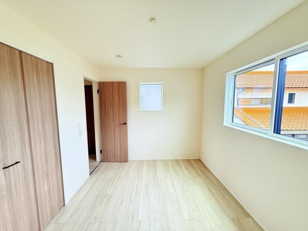 野洲市吉地　1期　1号棟