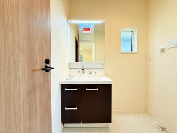 野洲市吉地　1期　1号棟