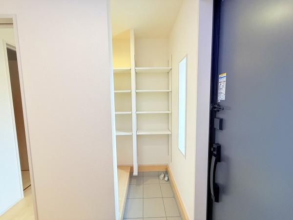 野洲市冨波甲3期　3号棟