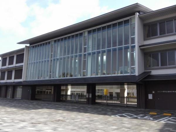近江八幡市鷹飼町北１丁目の中古一戸建て(近江八幡市立金田小学校)