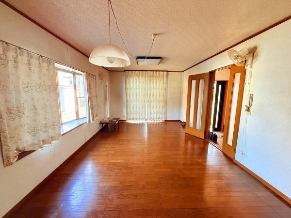 近江八幡市鷹飼町北１丁目の中古一戸建て
