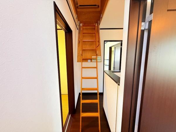 野洲市西河原の中古一戸建て