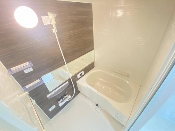 ヴィルヌーブ野洲　中古マンション
