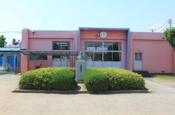 高洲一丁目住宅 第1 18 4号棟 3階(千葉さざなみ幼稚園)