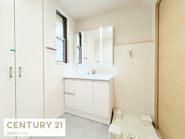 千葉市美浜区稲毛海岸５丁目の中古一戸建て