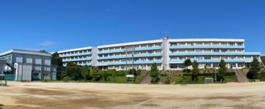 サンクレイドル薬園台弐番館(船橋市立三田中学校)