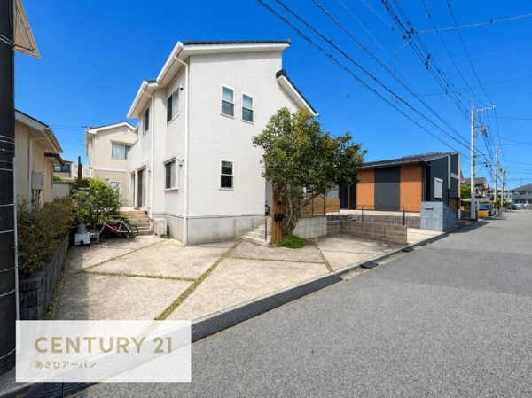 四街道市めいわ２丁目の中古一戸建て