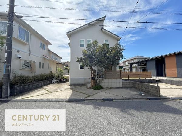 四街道市めいわ２丁目の中古一戸建て