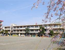 ダイアパレス千葉美術館(千葉市立本町小学校)